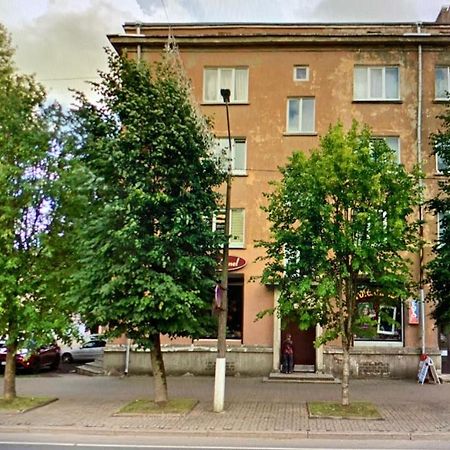 Happy Day Apartment Нарва Екстериор снимка