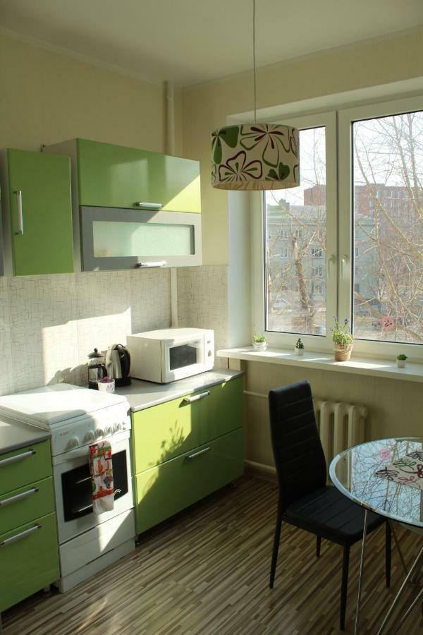 Happy Day Apartment Нарва Екстериор снимка