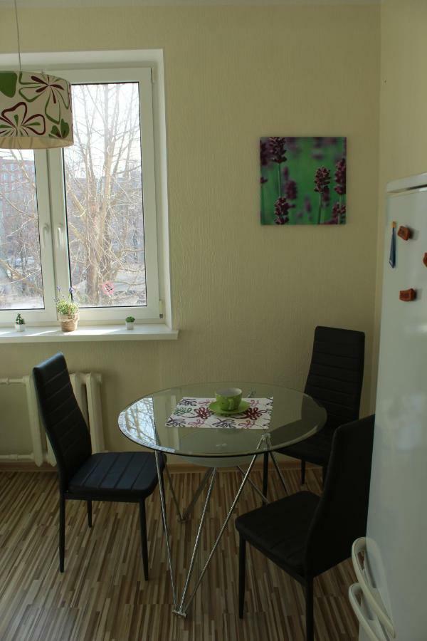 Happy Day Apartment Нарва Екстериор снимка