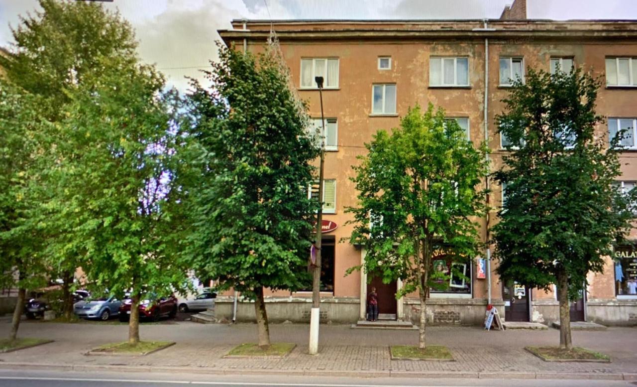 Happy Day Apartment Нарва Екстериор снимка